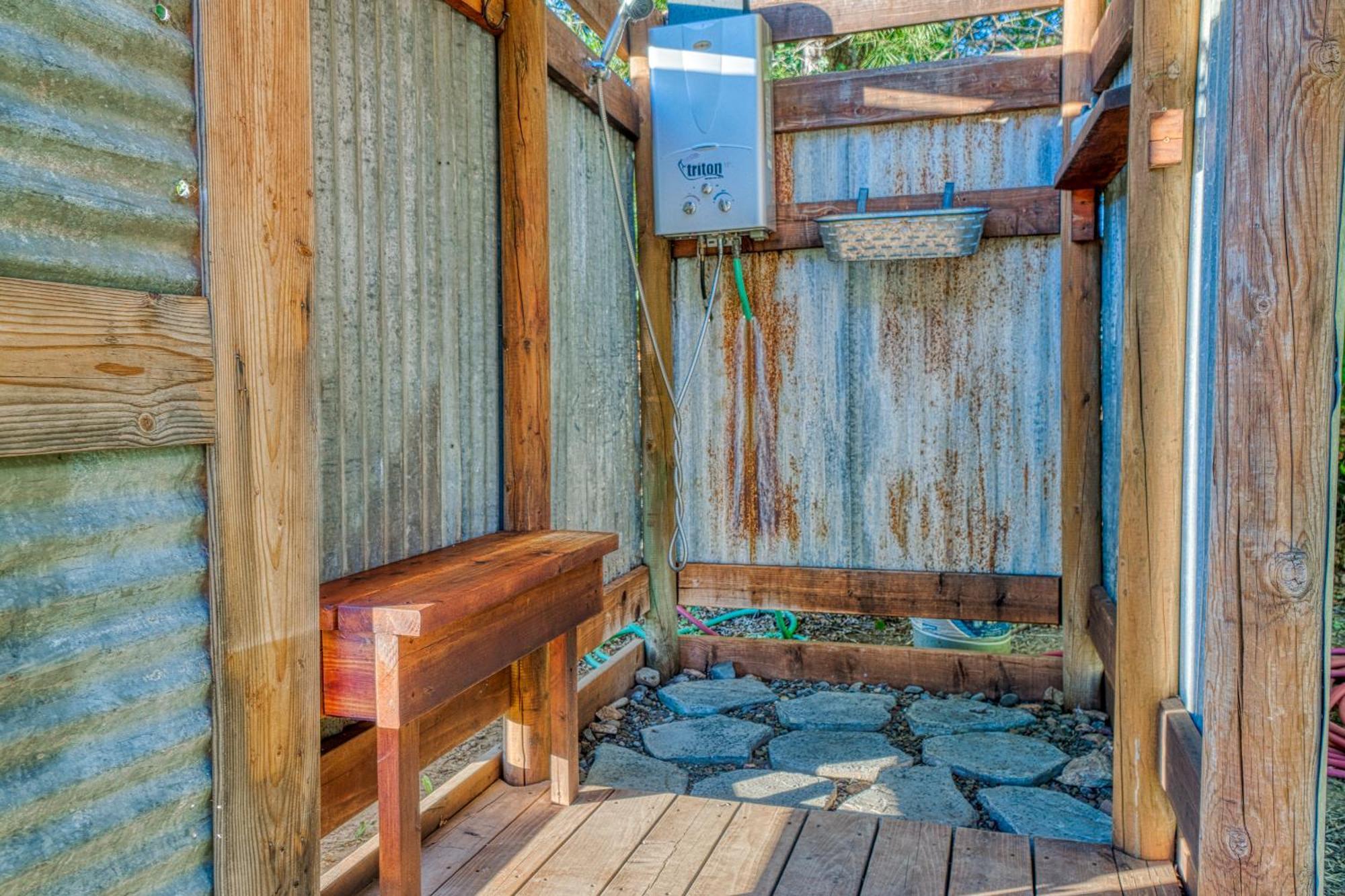 Soul Whispering Ranch Retreat Villa Upper Lake Exterior foto