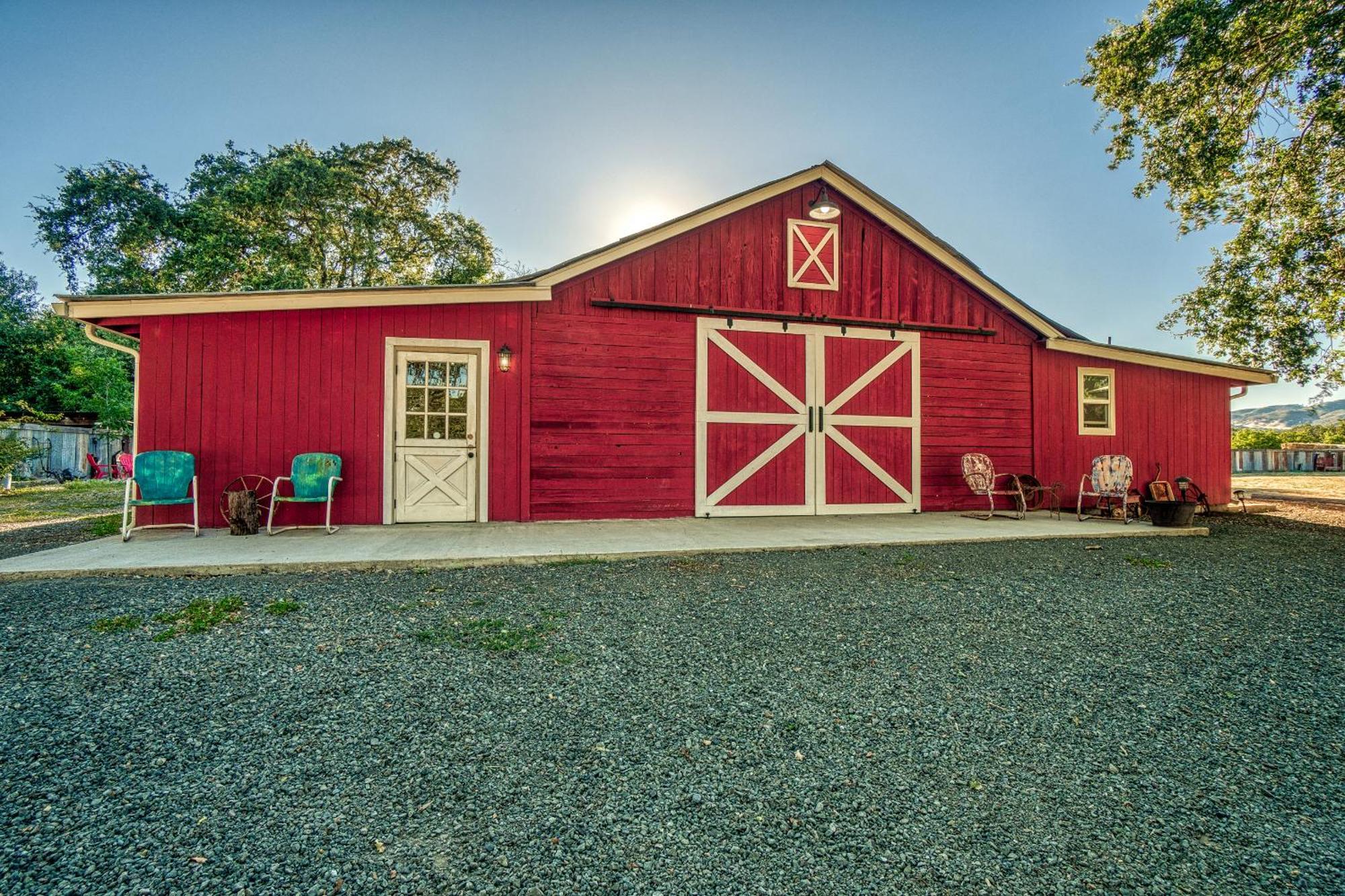 Soul Whispering Ranch Retreat Villa Upper Lake Exterior foto