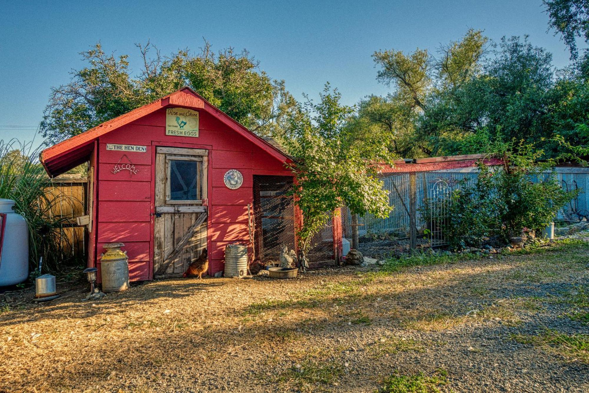 Soul Whispering Ranch Retreat Villa Upper Lake Exterior foto